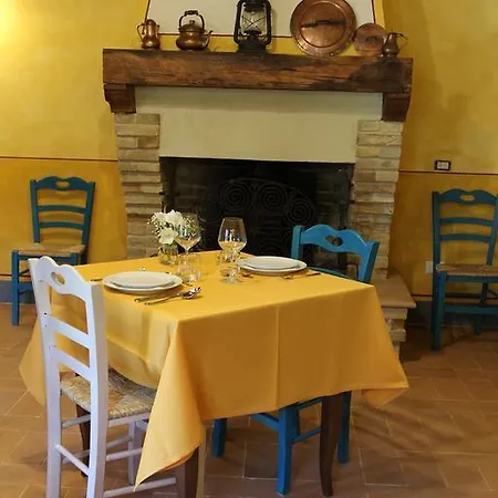 Agriturismo Casale La Palombara