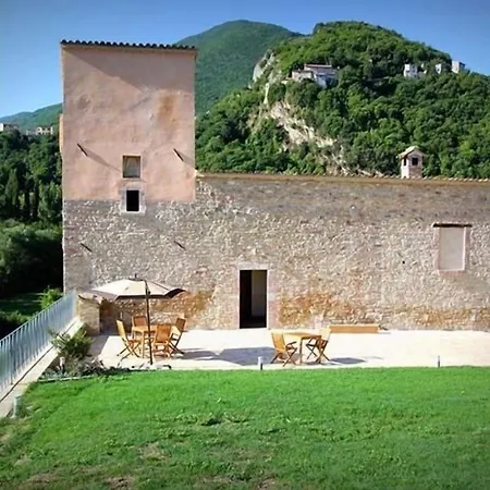 Agriturismo Casale La Palombara Feriegård *